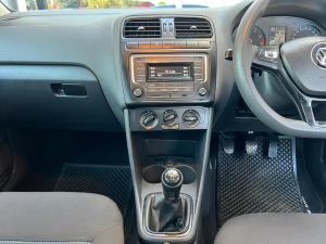 Volkswagen Polo Vivo hatch 1.4 Comfortline - Image 12