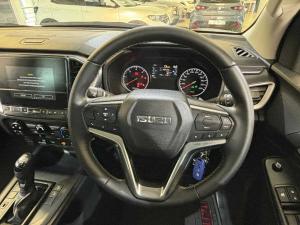 Isuzu D-Max 1.9TD double cab LS 4x4 auto - Image 16