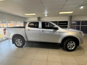 Isuzu D-Max 1.9TD double cab LS 4x4 auto - Image 6