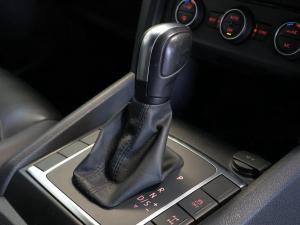 Volkswagen Amarok 2.0BiTDI double cab Dark Label 4Motion - Image 18