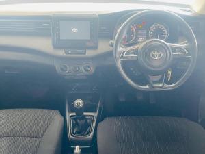 Toyota Rumion 1.5 SX manual - Image 12