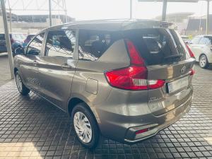 Toyota Rumion 1.5 SX manual - Image 5