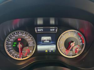 Mercedes-Benz A 200d Urban automatic - Image 15