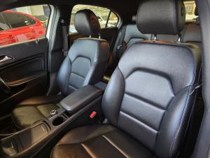 Mercedes-Benz A 200d Urban automatic - Image 16