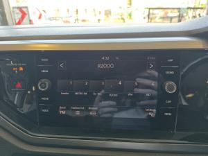 Volkswagen Polo hatch 1.0TSI Comfortline - Image 9