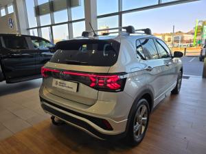 Volkswagen T-Cross 1.0TSI R-Line - Image 5