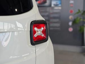 Jeep Renegade 1.4T Longitude - Image 6
