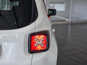 Jeep Renegade 1.4T Longitude - Image 6