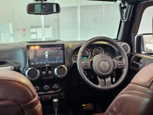 Jeep Wrangler 3.6L Polar Edition - Image 10