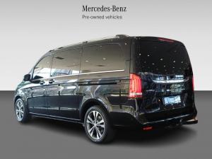 Mercedes-Benz V-Class V220d Avantgarde AMG Line - Image 5