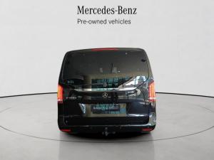 Mercedes-Benz V-Class V220d Avantgarde AMG Line - Image 6
