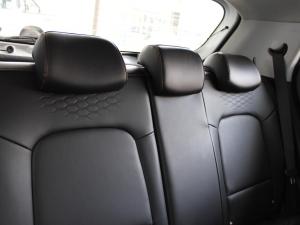 Hyundai Grand i10 1.0 Premium hatch - Image 17