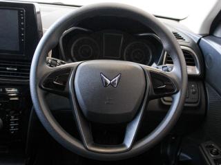 Mahindra XUV 3XO 1.2T MX2 auto