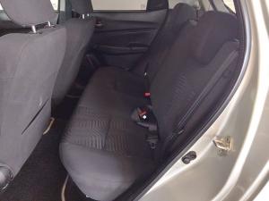 Suzuki Swift 1.2 GL auto - Image 10