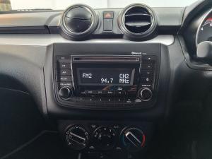 Suzuki Swift 1.2 GL auto - Image 14