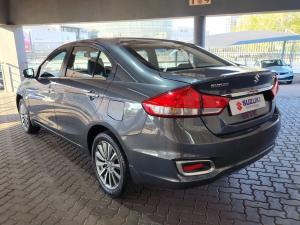 Suzuki Ciaz 1.5 GLX manual - Image 5
