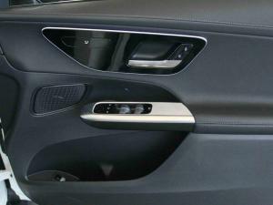 Mercedes-Benz GLC GLC300d coupe 4Matic Avantgarde - Image 18