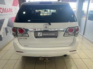 Toyota Fortuner 3.0D-4D Ltd edition auto - Image 6