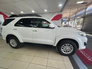 Toyota Fortuner 3.0D-4D Ltd edition auto - Image 4