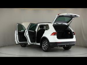 Volkswagen Tiguan 2.0TDI 4Motion Comfortline - Image 10