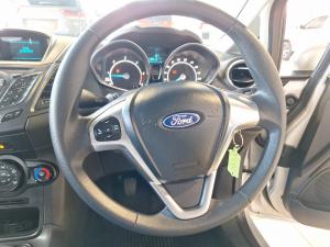 Ford Fiesta 5-door 1.6TDCi Trend - Image 8