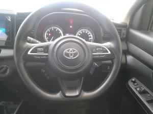 Toyota Rumion 1.5 SX manual - Image 12