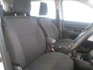 Toyota Rumion 1.5 SX manual - Image 19