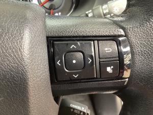 Toyota Hilux 2.8GD-6 double cab 4x4 Legend 50 auto - Image 10