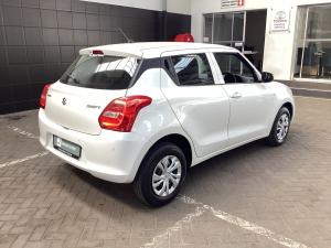 Suzuki Swift 1.2 GA - Image 2