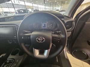 Toyota Hilux 2.4GD-6 double cab Raider auto - Image 8