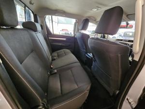 Toyota Hilux 2.4GD-6 double cab Raider auto - Image 17