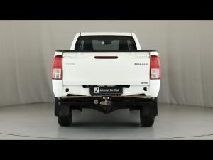 Toyota Hilux 2.4GD-6 4x4 SR - Image 5