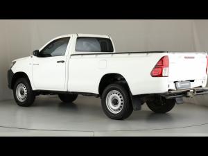Toyota Hilux 2.4GD-6 4x4 SR - Image 8