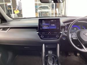 Toyota Corolla Cross 1.8 Hybrid XR - Image 15