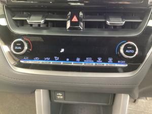 Toyota Corolla Cross 1.8 Hybrid XR - Image 16