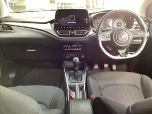 Toyota Starlet 1.5 XR manual - Image 6
