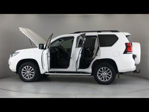 Toyota Land Cruiser Prado 3.0DT VX-L - Image 11