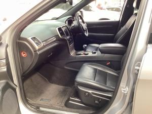 Jeep Grand Cherokee 3.6L Overland - Image 7