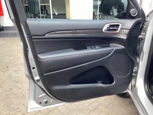 Jeep Grand Cherokee 3.6L Overland - Image 26