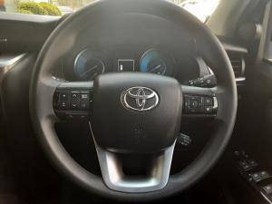 Toyota Fortuner 2.4GD-6 4X4 automatic - Image 8