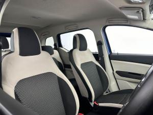 Renault Triber 1.0 Prestige / Intens AMT - Image 18