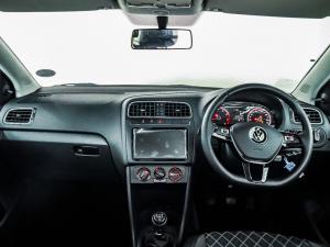 Volkswagen Polo Vivo hatch 1.6 Style - Image 12
