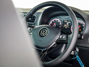 Volkswagen Polo Vivo hatch 1.6 Style - Image 18