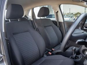 Volkswagen Polo Vivo hatch 1.4 Trendline - Image 14