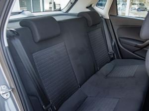 Volkswagen Polo Vivo hatch 1.4 Trendline - Image 15