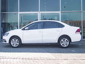 Volkswagen Polo sedan 1.4 Comfortline - Image 4