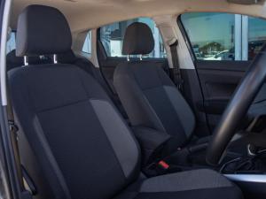 Volkswagen Polo hatch 1.0TSI Life manual - Image 14