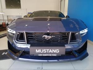 Ford Mustang Dark Horse fastback - Image 2