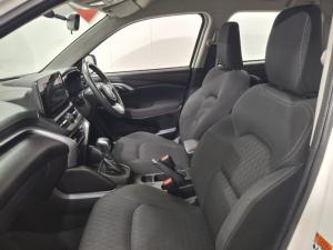 Suzuki Grand Vitara 1.5 GL auto - Image 7