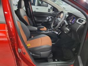 Renault Kiger 1.0 Turbo Intens auto - Image 8